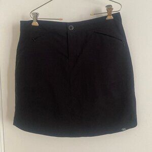 Chloro Phylle black lined Skorts Size 10